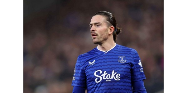 Jack Grealishin heikko suoritus kentällä tuotti pettymyksen David Moyesiin Jack Grealishin heikko suoritus kentällä tuotti pettymyksen David Moyesiin